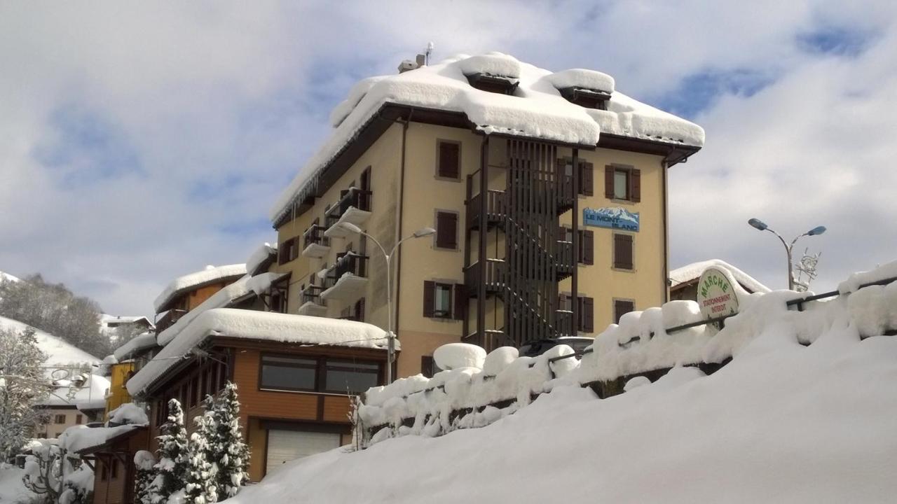 Le Montblanc-Flumet Hotel Exterior photo